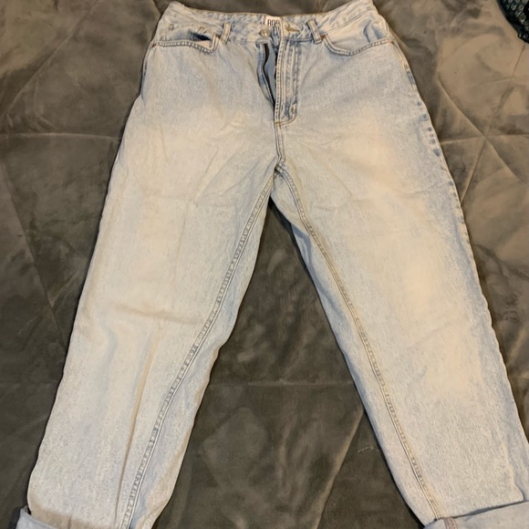 BDG Mom Jeans - Picture 2 of 2